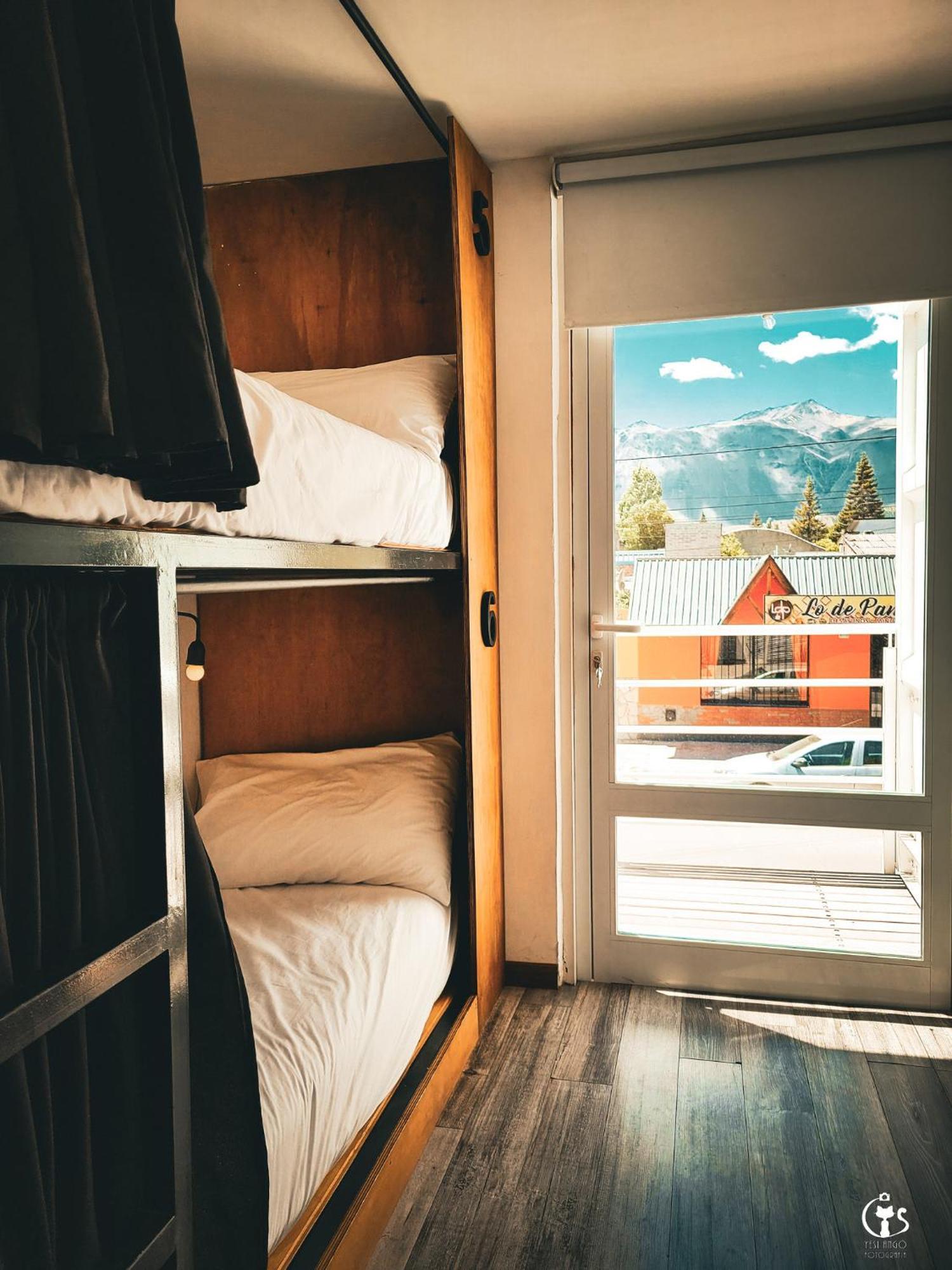 Dormis Aca Hotel Esquel Bagian luar foto